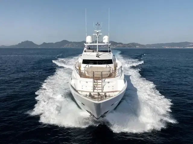 Sunseeker 131 Yacht