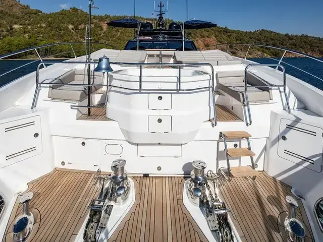 Sunseeker 116 Yacht