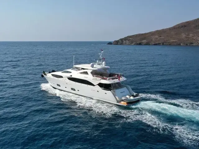 Sunseeker 34M Yacht