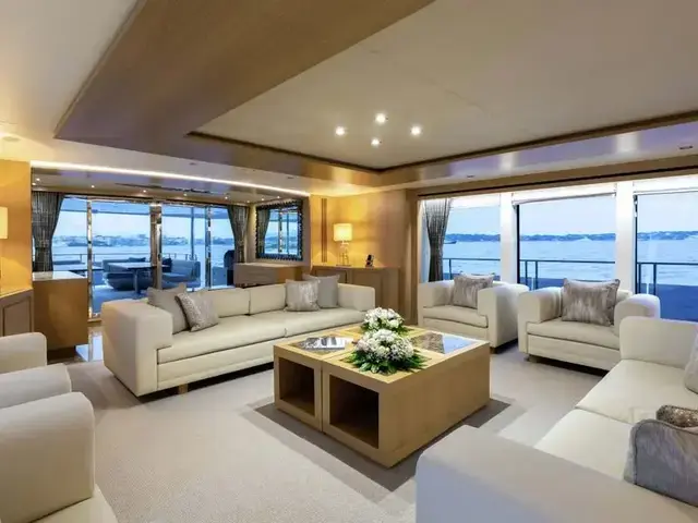 Sunseeker 131 Yacht