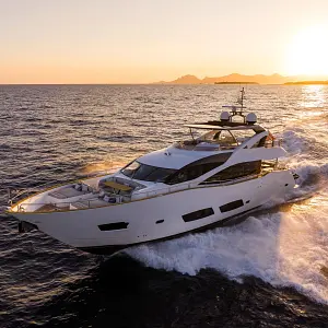 2013 Sunseeker 28M Yacht