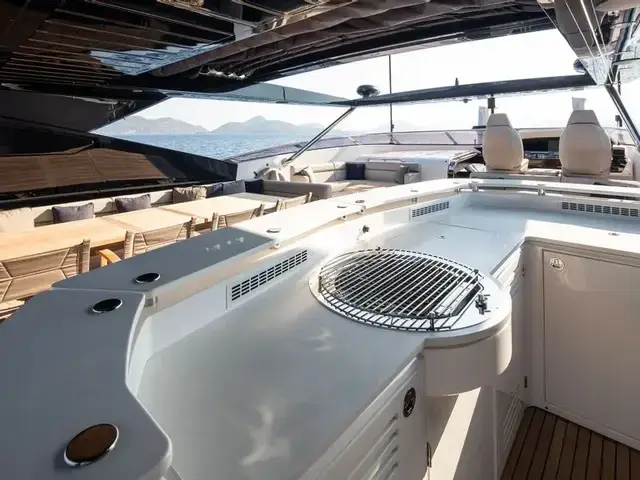 Sunseeker 116 Yacht