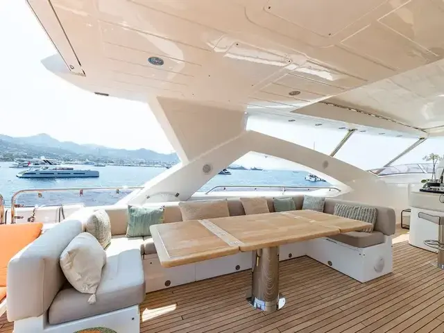 Sunseeker 34M Yacht