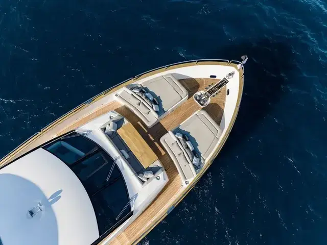 Sunseeker 28M Yacht