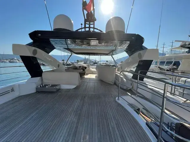 Sunseeker 28M Yacht