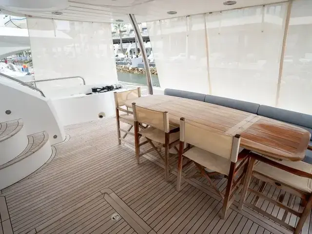 Sunseeker 86 Yacht