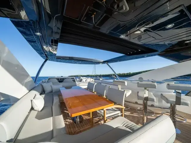 Sunseeker 28M Yacht