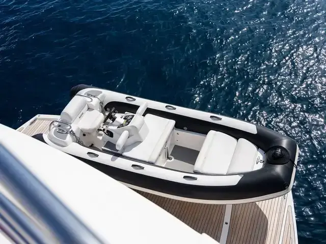 Sunseeker 28M Yacht