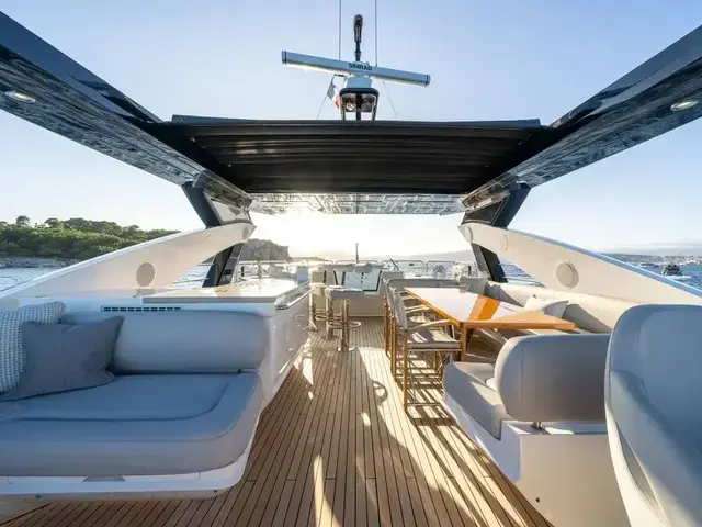 Sunseeker 28M Yacht