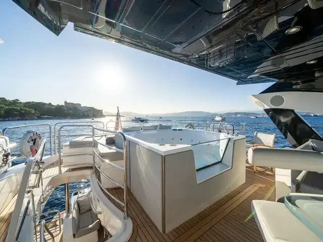 Sunseeker 28M Yacht