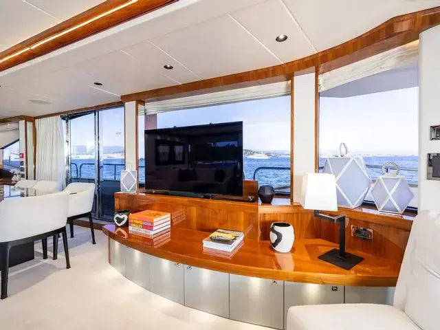 Sunseeker 28M Yacht