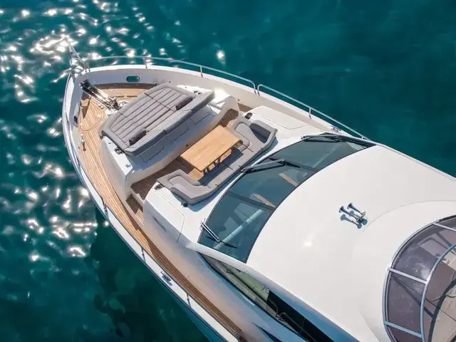 Sunseeker 86 Yacht