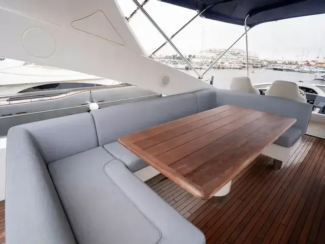 Sunseeker 86 Yacht