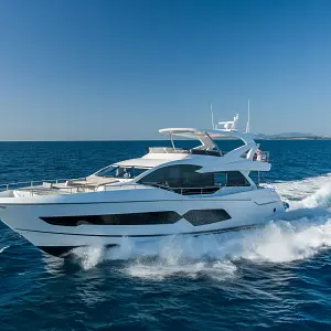 2022 Sunseeker 76 Yacht