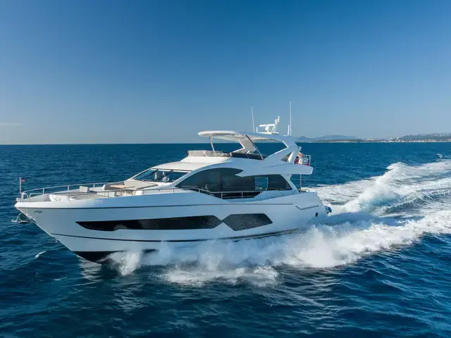 Sunseeker 76 Yacht