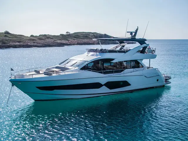 Sunseeker 76 Yacht