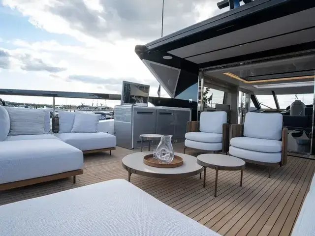 Sunseeker Ocean 156