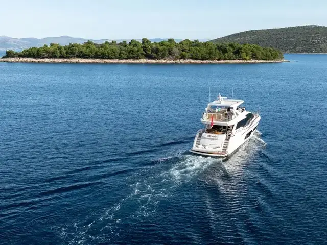 Sunseeker 76 Yacht