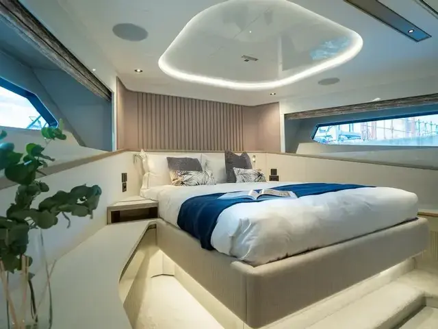 Sunseeker Ocean 156