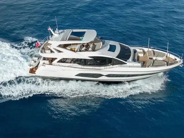 Sunseeker 76 Yacht