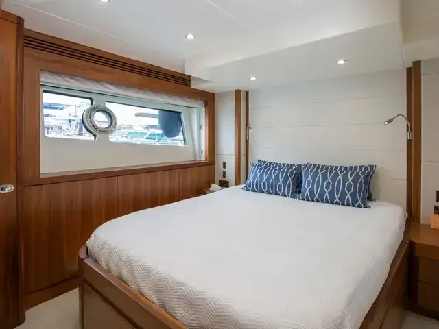 Sunseeker 75 Yacht