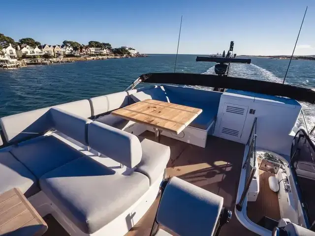 Sunseeker 75 Sport Yacht