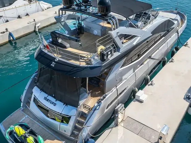 Sunseeker Manhattan 73