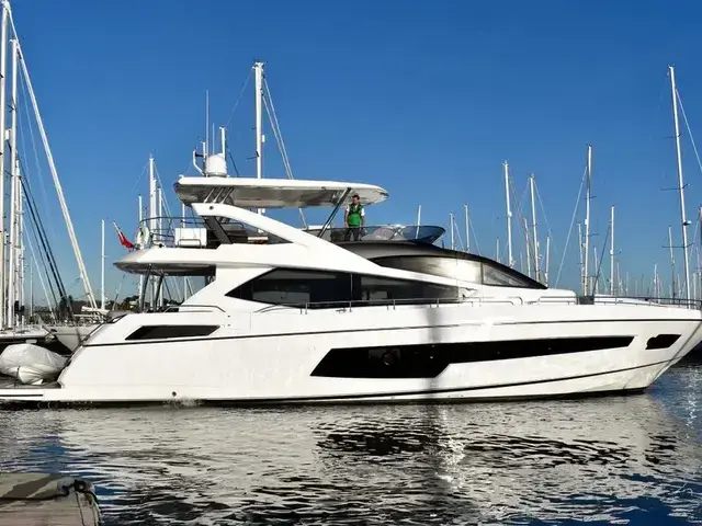 Sunseeker 75 Yacht