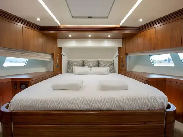 Sunseeker 75 Yacht