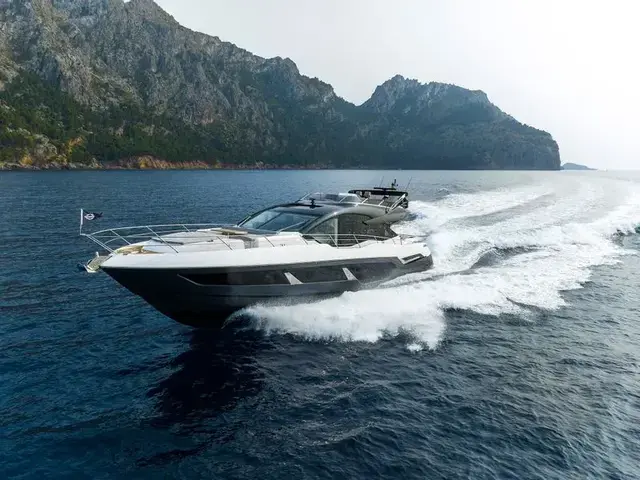 Sunseeker 75 Sport Yacht