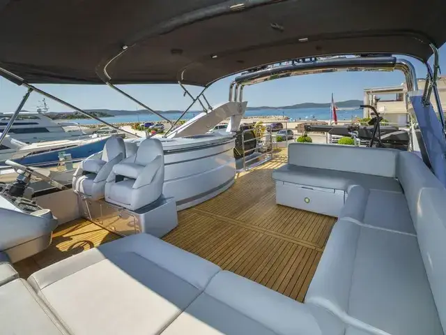 Sunseeker Manhattan 73