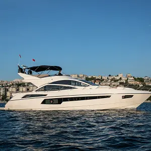 2016 Sunseeker 68 Sport Yacht