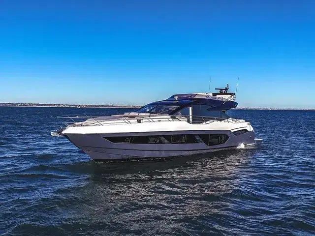 Sunseeker 75 Sport Yacht