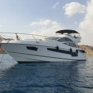 2015 Sunseeker 68 Sport Yacht