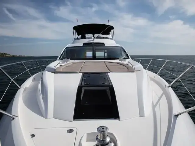 Sunseeker 68 Sport Yacht