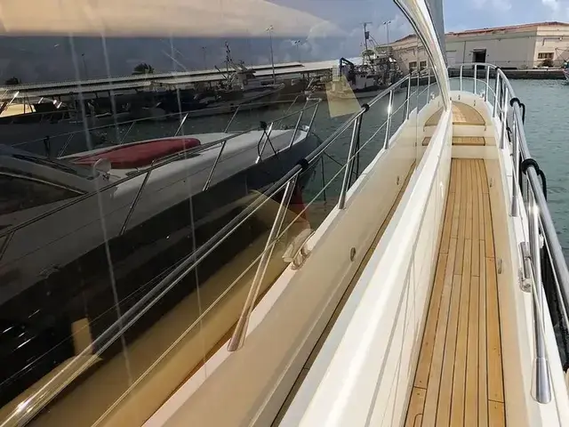 Sunseeker Manhattan 70