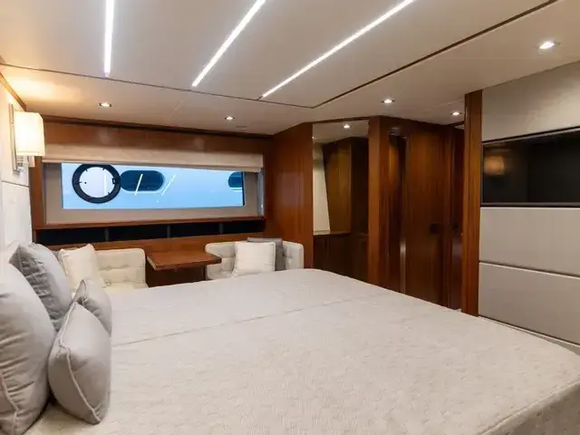 Sunseeker Predator 68