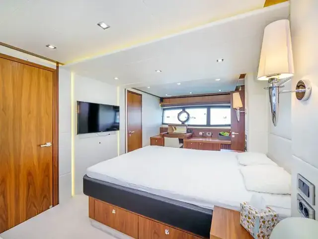 Sunseeker Manhattan 73