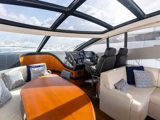 Sunseeker Predator 68