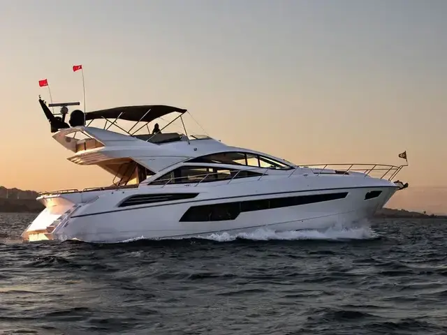 Sunseeker 68 Sport Yacht