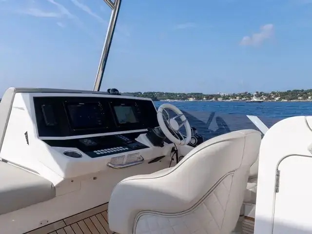 Sunseeker Manhattan 68