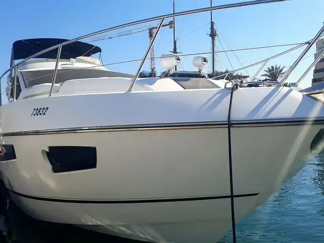 Sunseeker 68 Sport Yacht