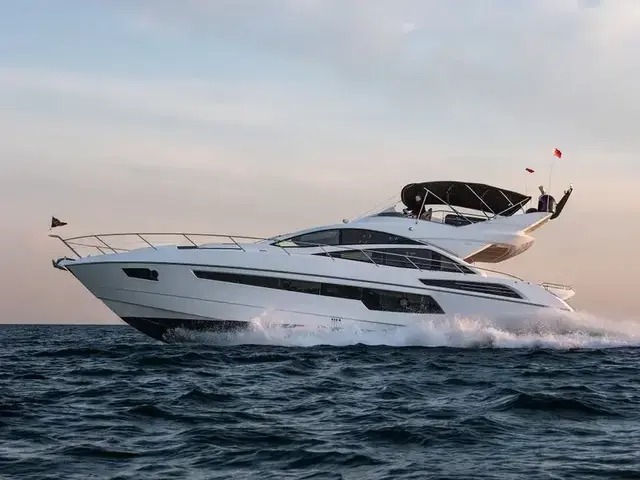 Sunseeker 68 Sport Yacht