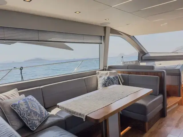 Sunseeker Manhattan 66