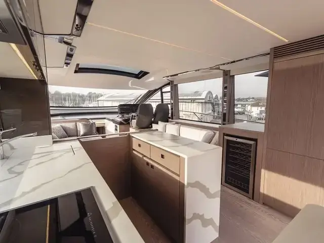 Sunseeker 65 SPORT YACHT