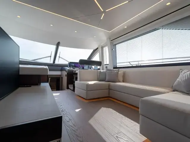 Sunseeker Manhattan 68