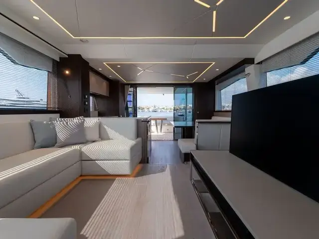 Sunseeker Manhattan 68