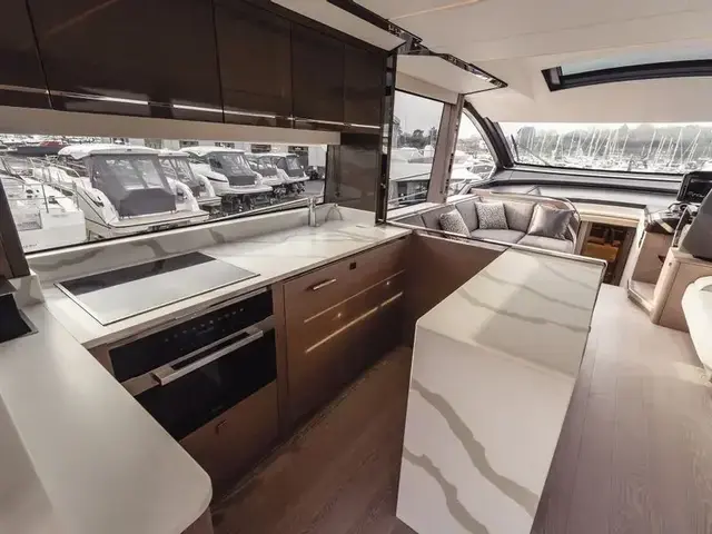 Sunseeker 65 SPORT YACHT