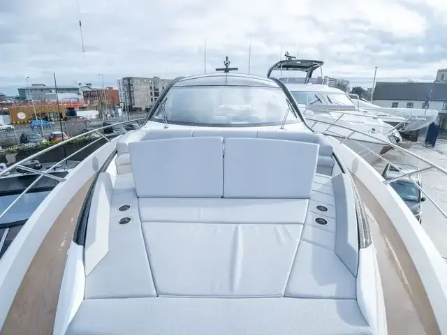 Sunseeker Predator 65