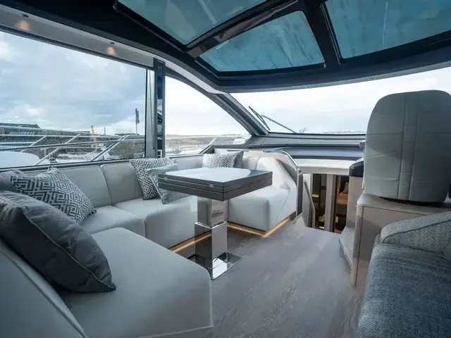 Sunseeker Predator 65